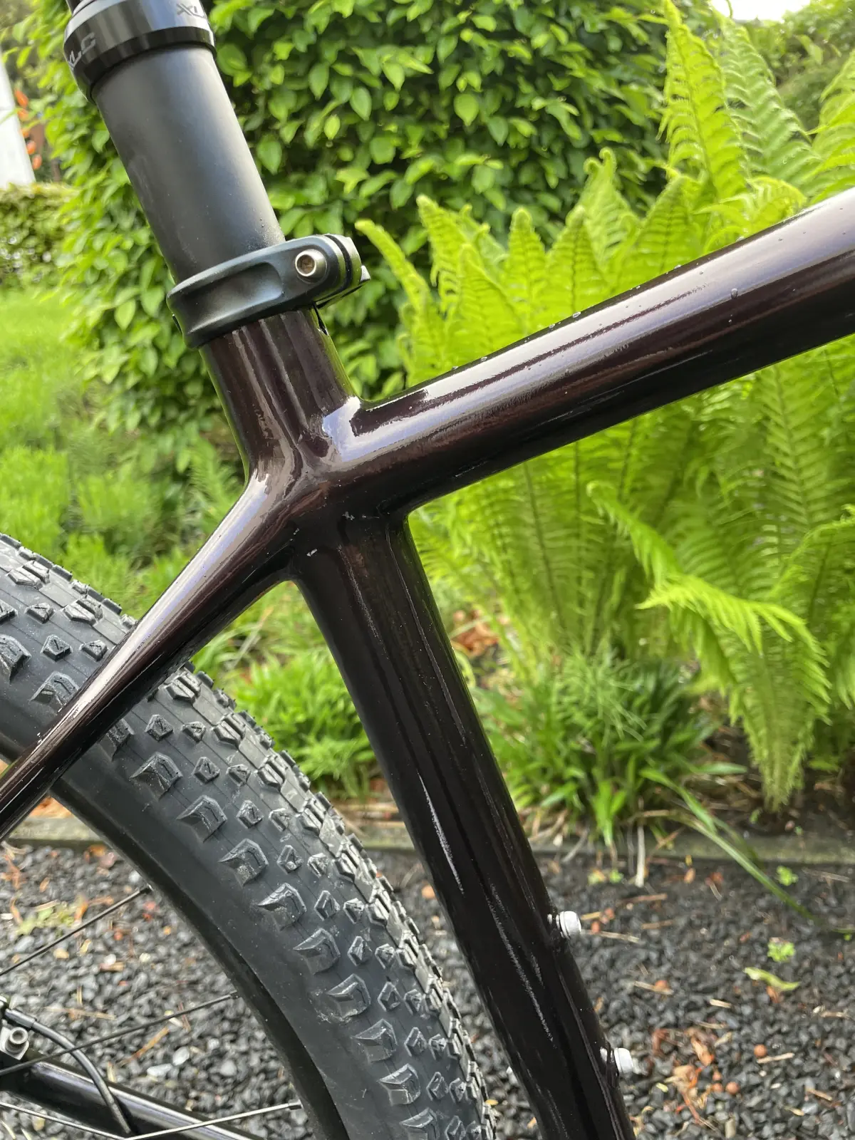 Seat tube to top tube junction, drive-side